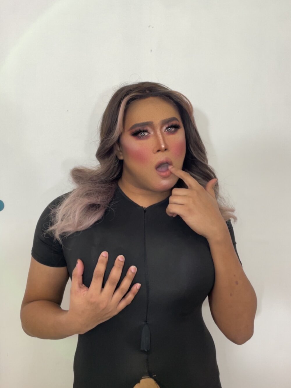 11inch_trans_in_america Chatroom