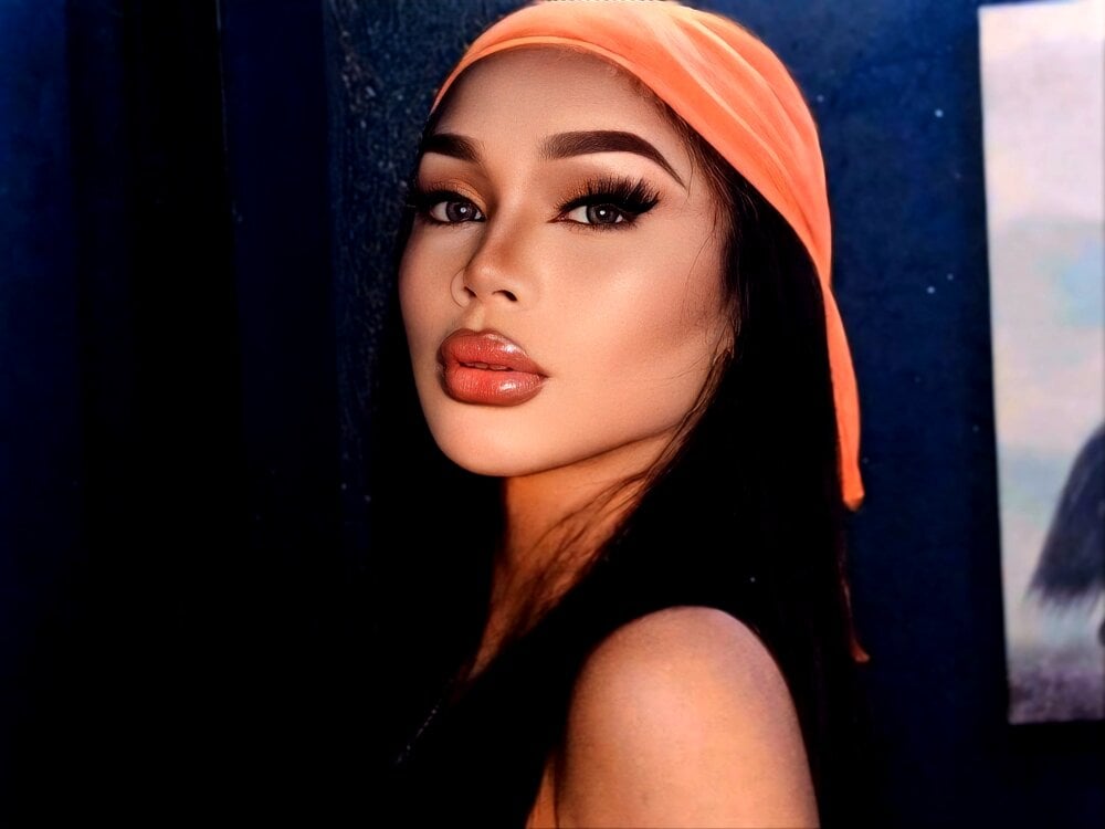 2YoungGODDESS69xx Chatroom