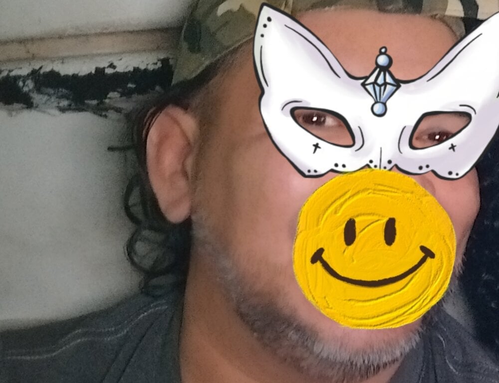 ANTHONYHOTT69 Chatroom