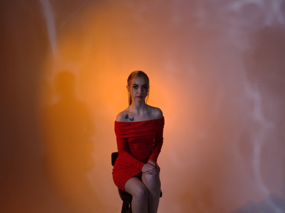 A_Karolina Chatroom