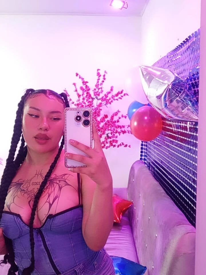 Abigail_dulce Chatroom