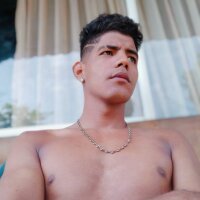 Adonis_piterson Chatroom