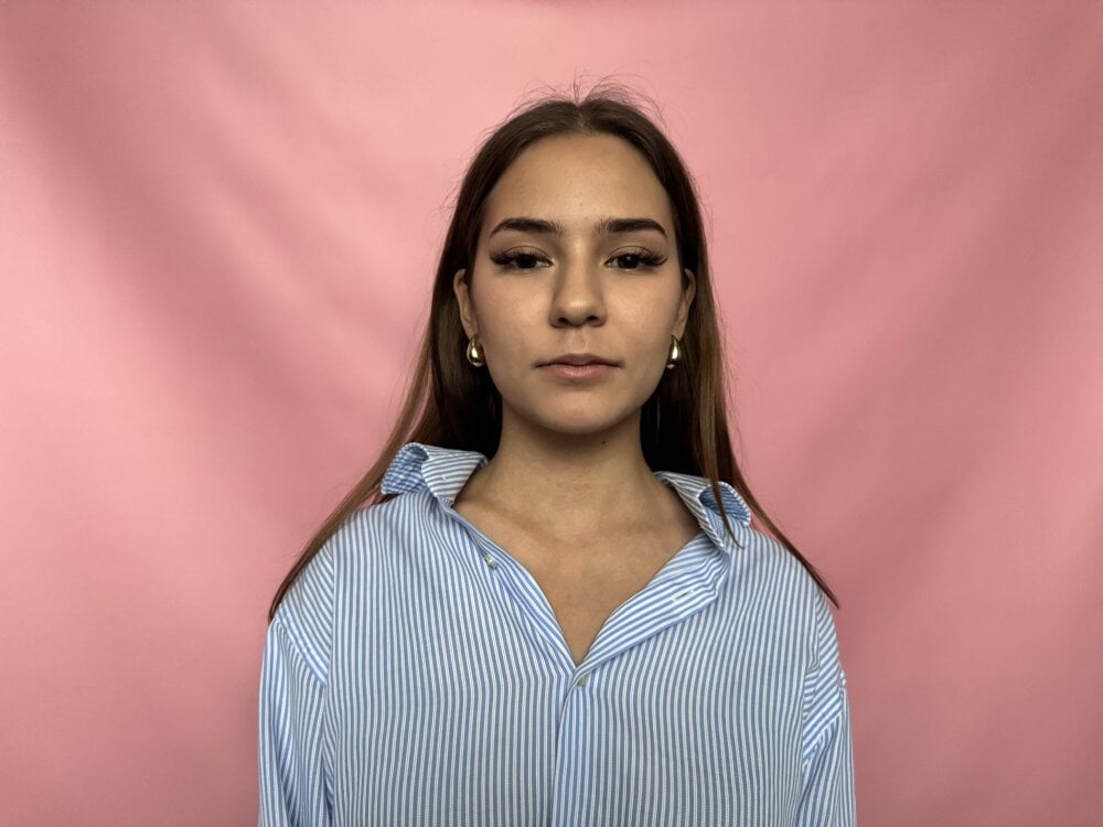 AdrianaCoenen Chatroom