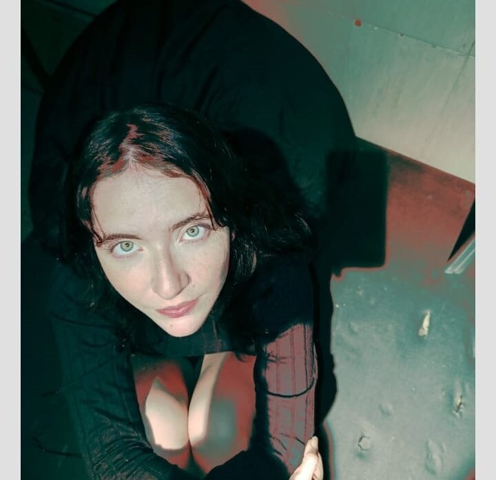 AfroditaLeclair Chatroom