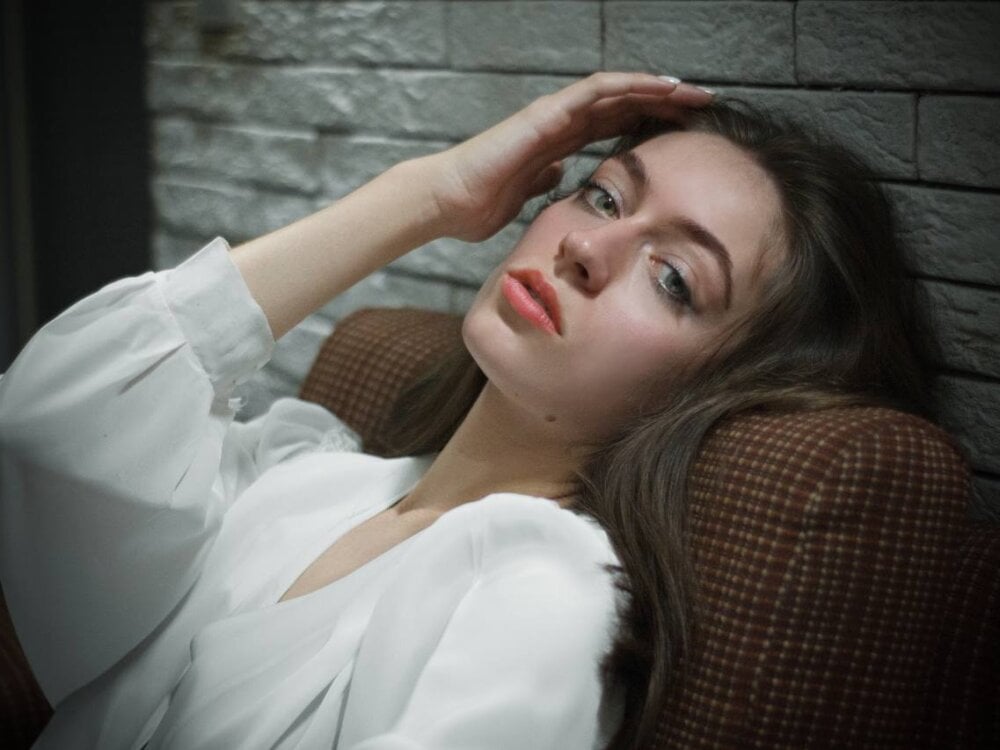 Agnes_Wells Chatroom