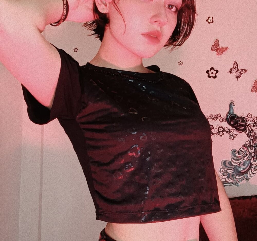 Ahri_howl_sweet Chatroom