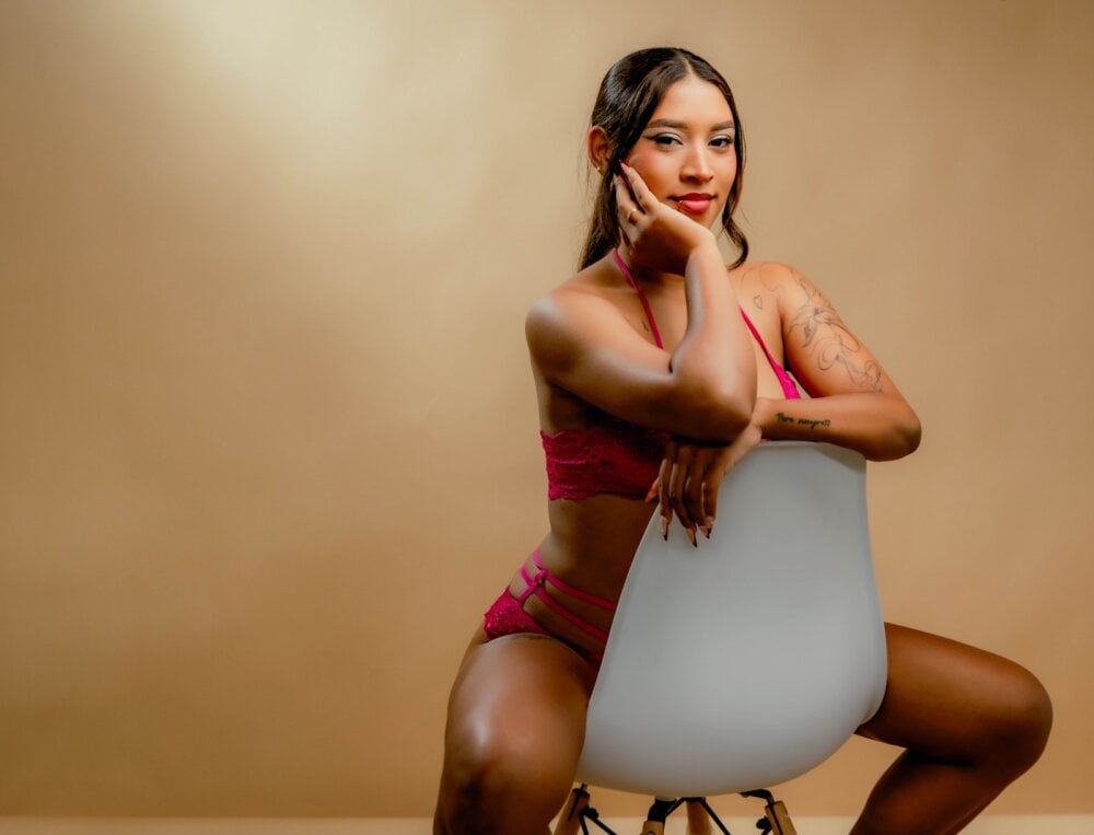 Ailee_naughty Chatroom