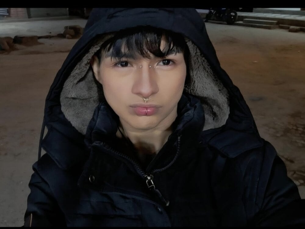 AleAurarashi Chatroom