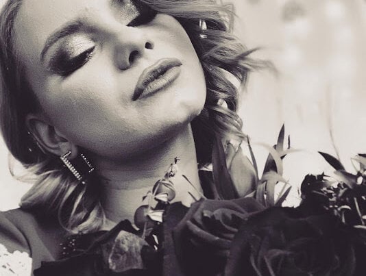 AlessiaCreed Chatroom