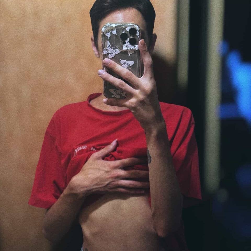 AlexNaughty14 Chatroom