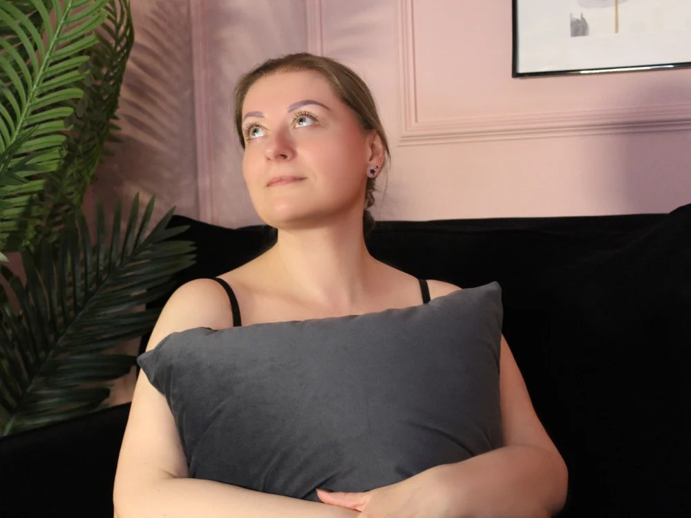 Alexandra_Kind Chatroom