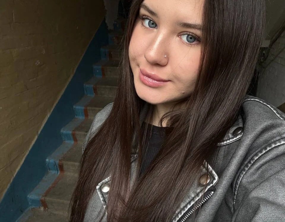 Alexis_March Chatroom
