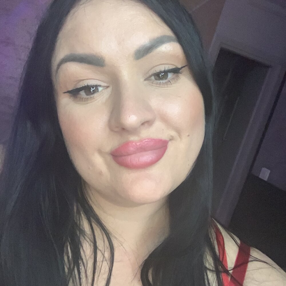 AliTemptress Chatroom