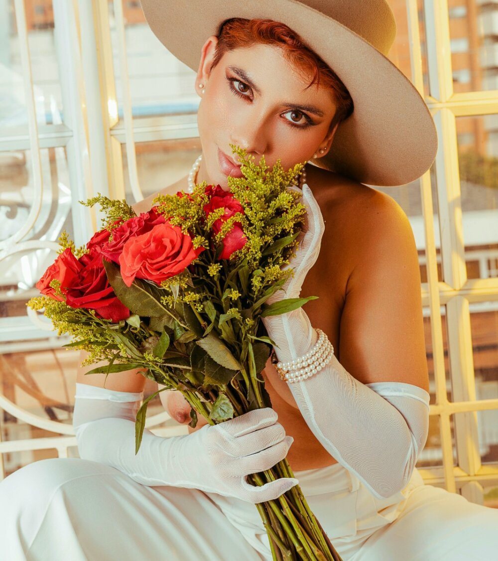 Alice_Barry Chatroom