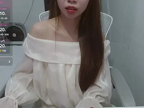 Alina_MissAsian Chatroom