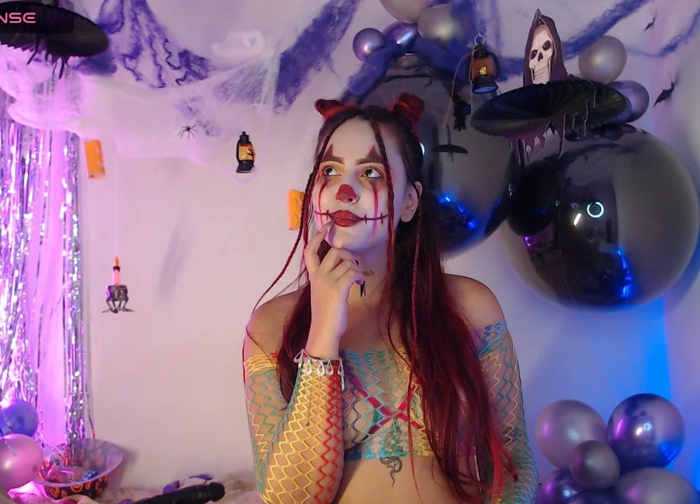 Alison_Rembow Chatroom