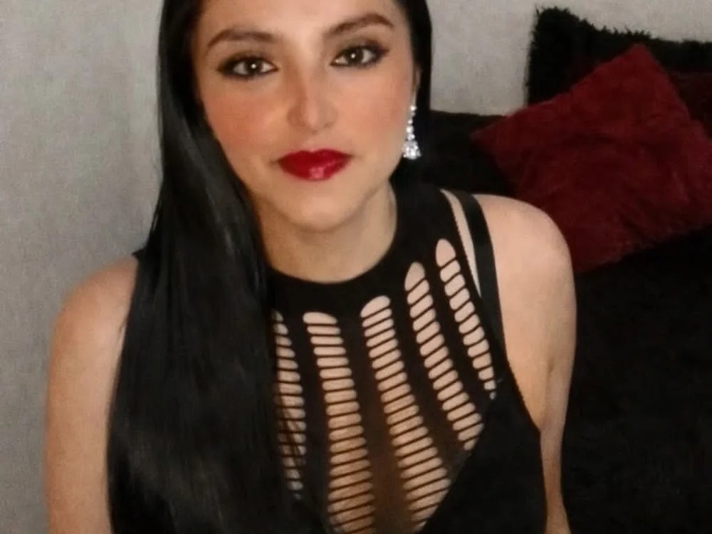 Alisson_Stonee Chatroom