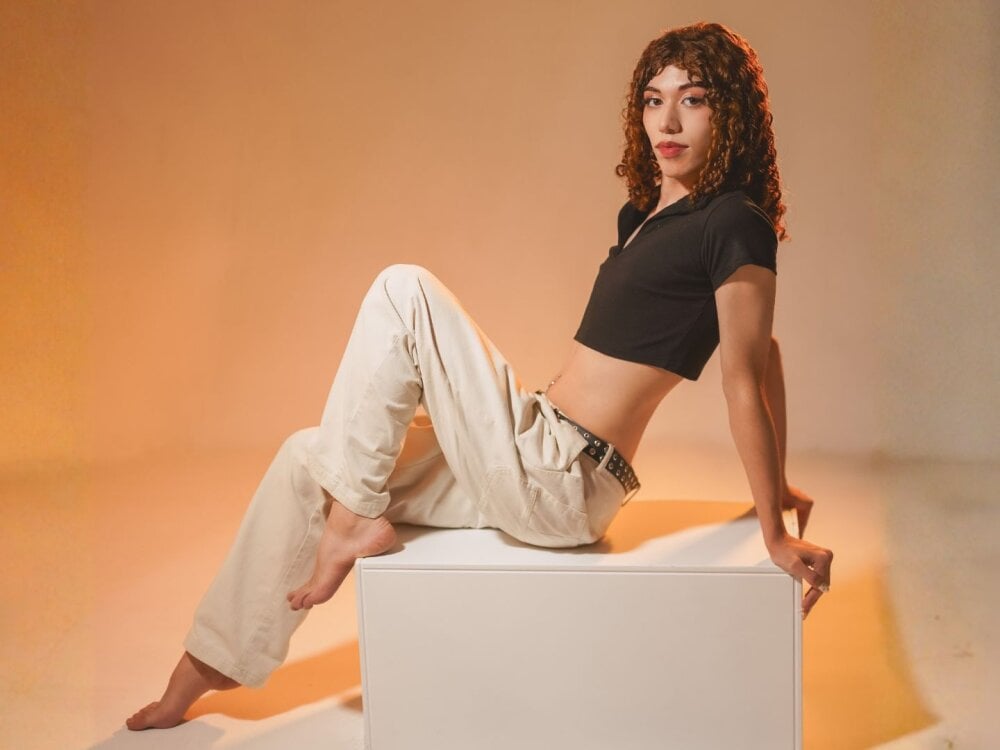 Allison_Parker1_ Chatroom