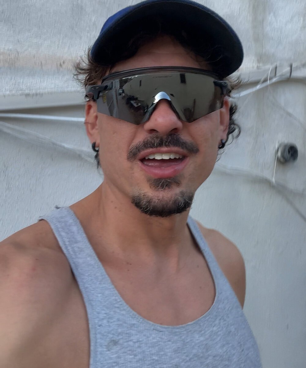 AlphaBrent Chatroom