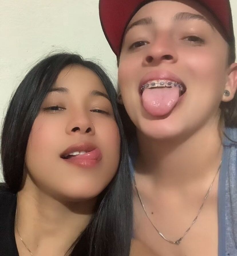 Alyssa_Noah Chatroom