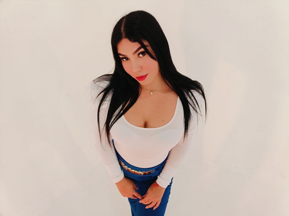 AmbarBecker Chatroom