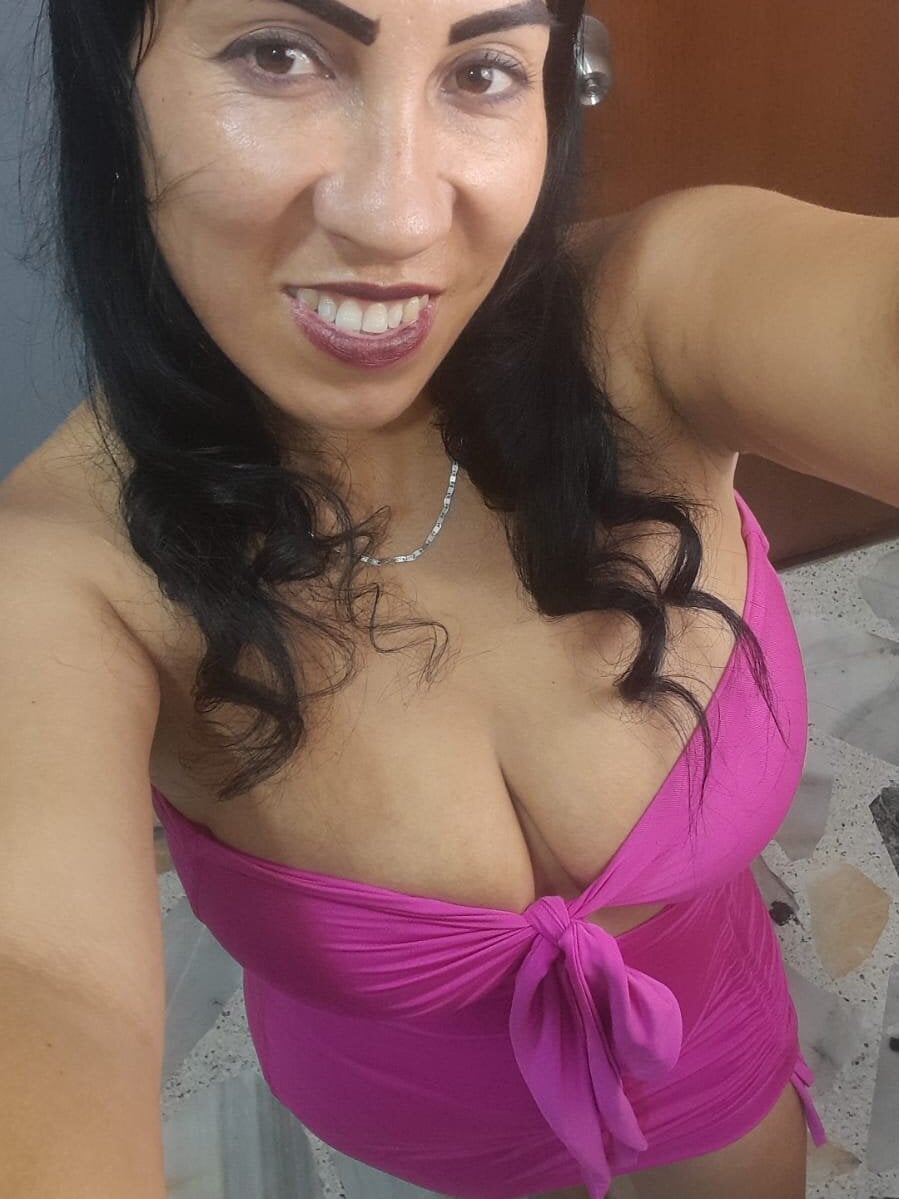 AmberJoyMilf Chatroom