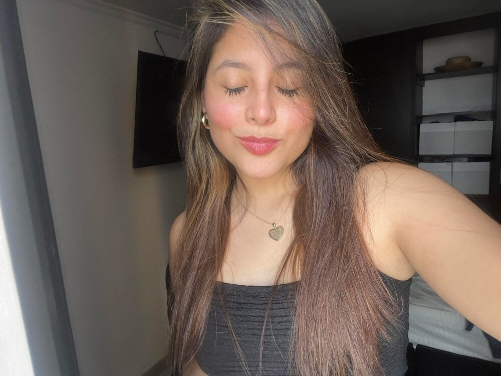 AmeliaAlx20 Chatroom