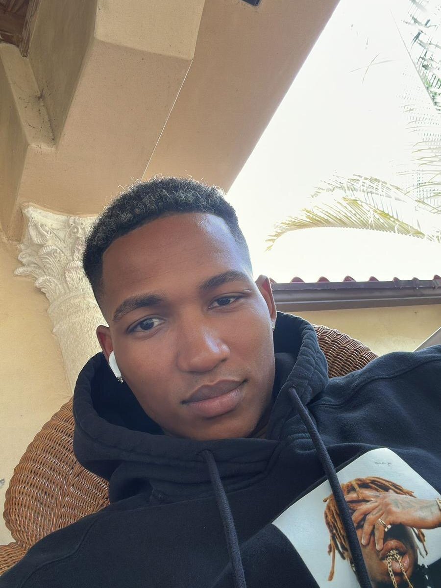 Americano021 Chatroom