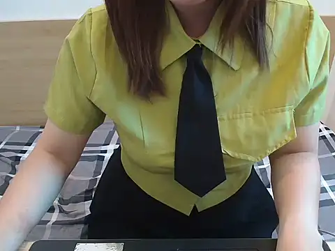 Amiee_Showhottie Chatroom