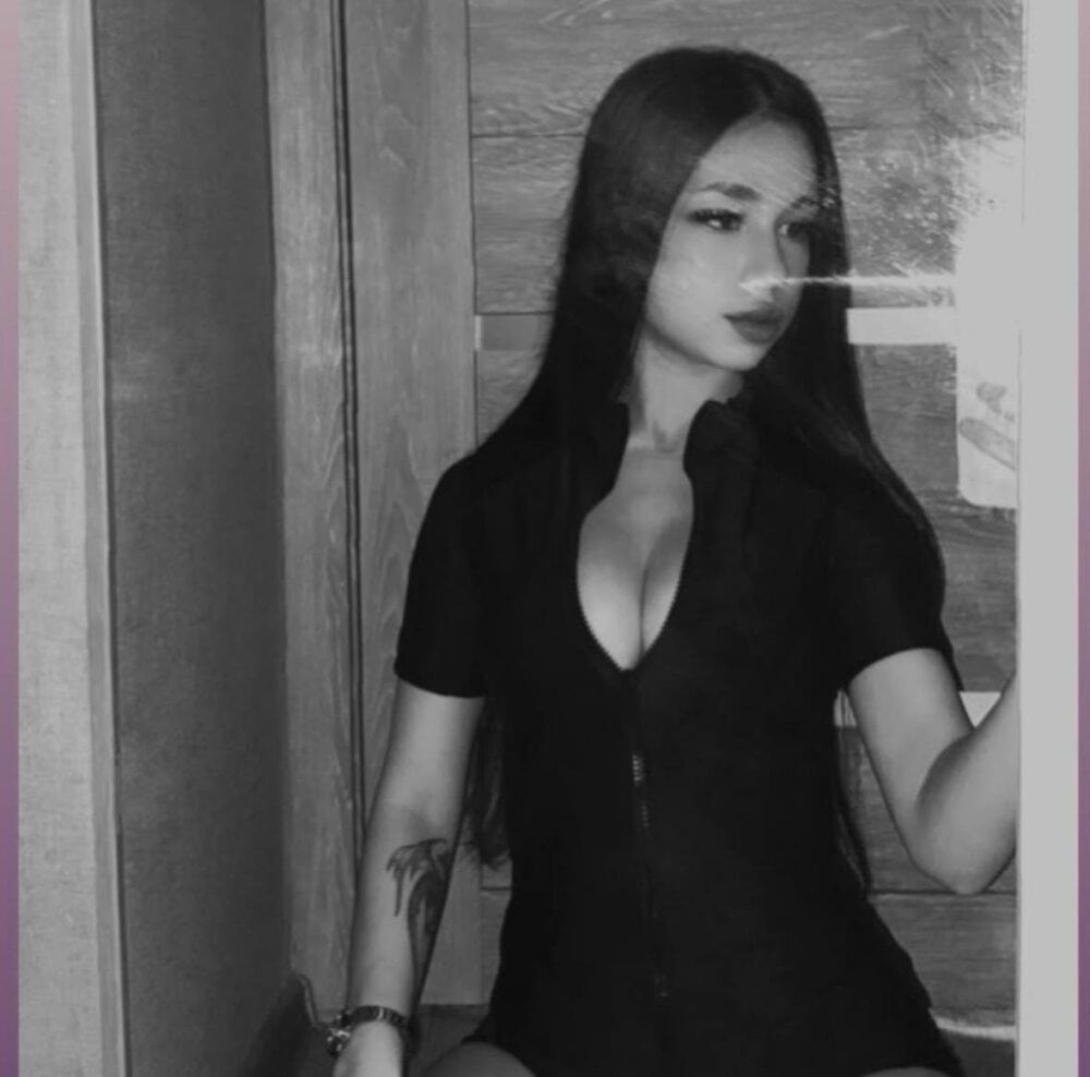 Amina_XDoll Chatroom