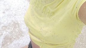 Amy_petite_