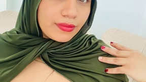 Amyra_Rasi