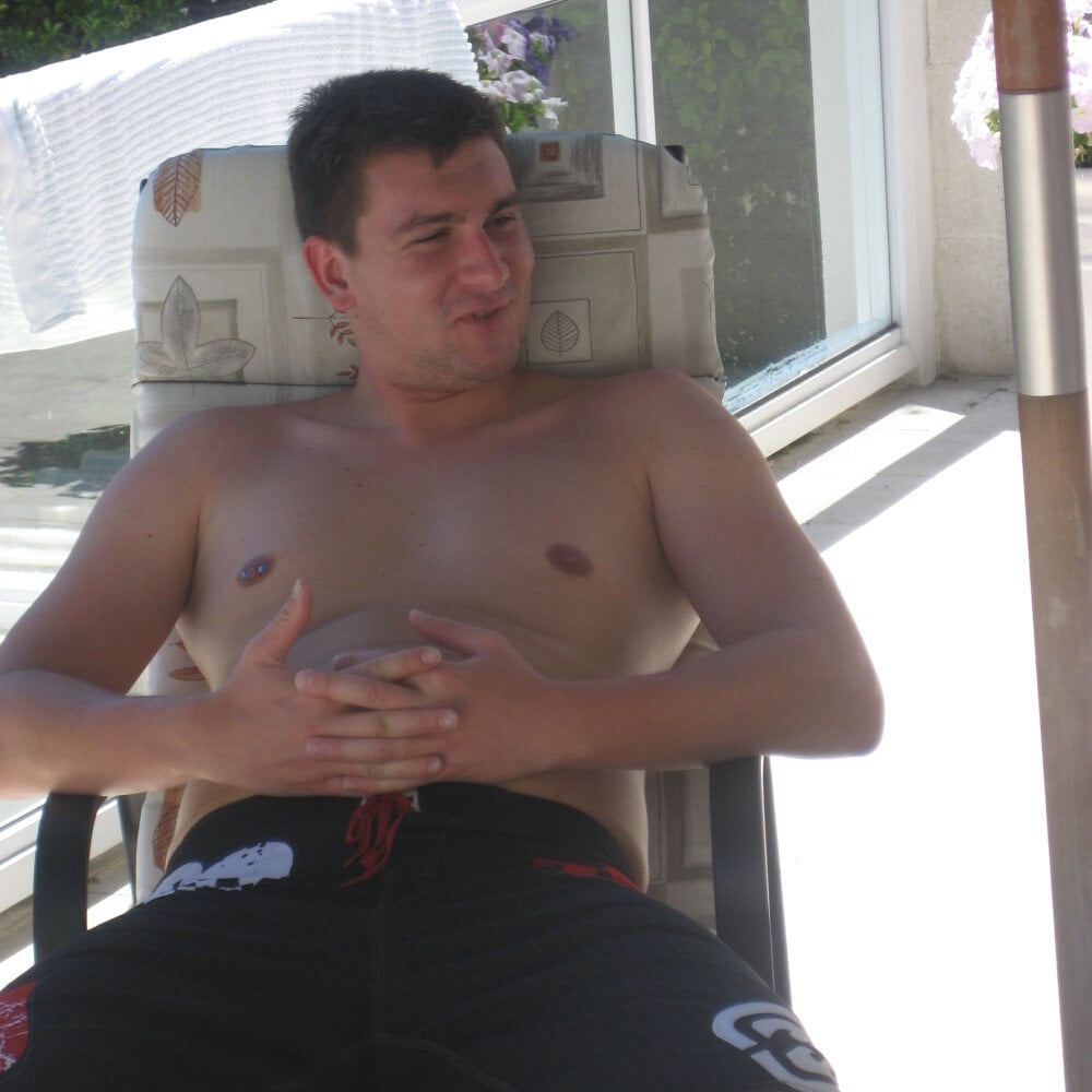 AnalSlaveExtrem Chatroom