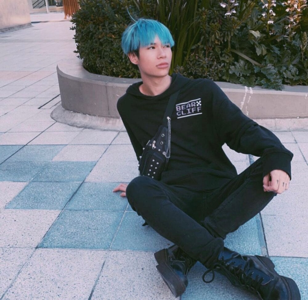 Andy_Bankai Chatroom