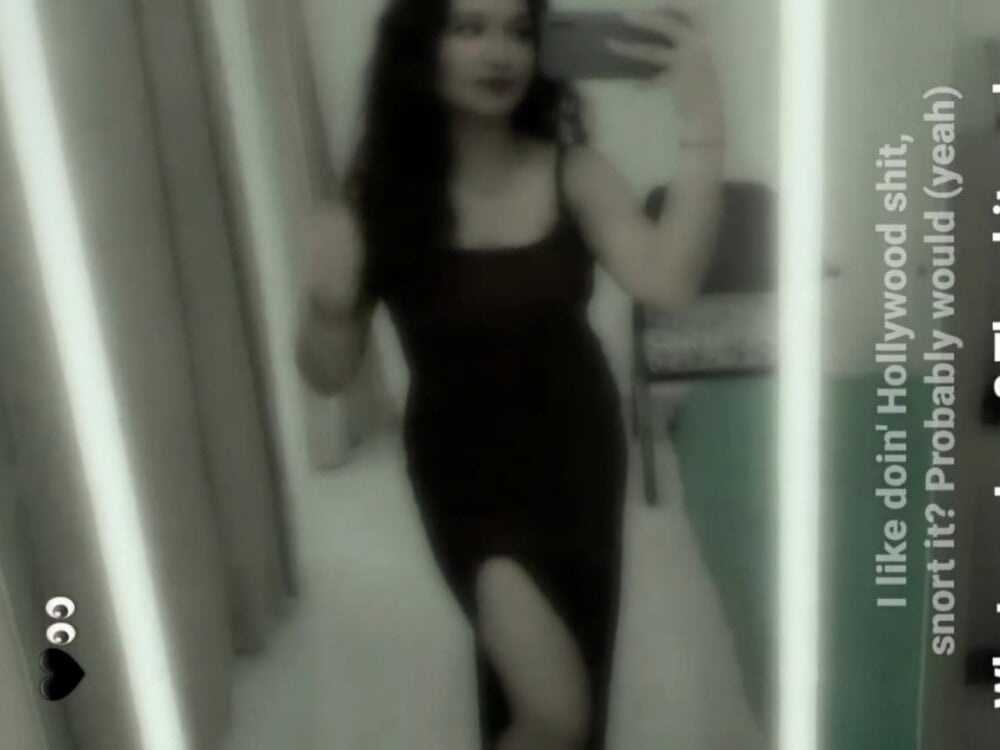 AngelAnaya018 Chatroom