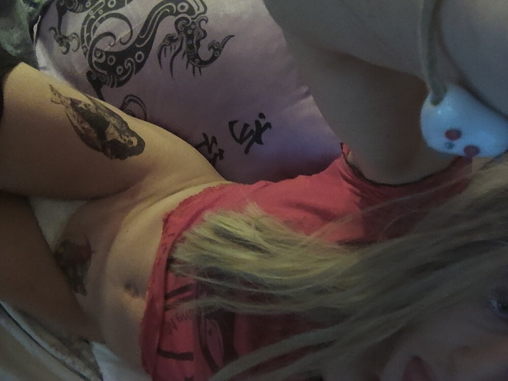 AngelSatana666 Chatroom