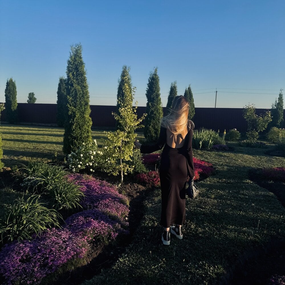 Angels__Share Chatroom