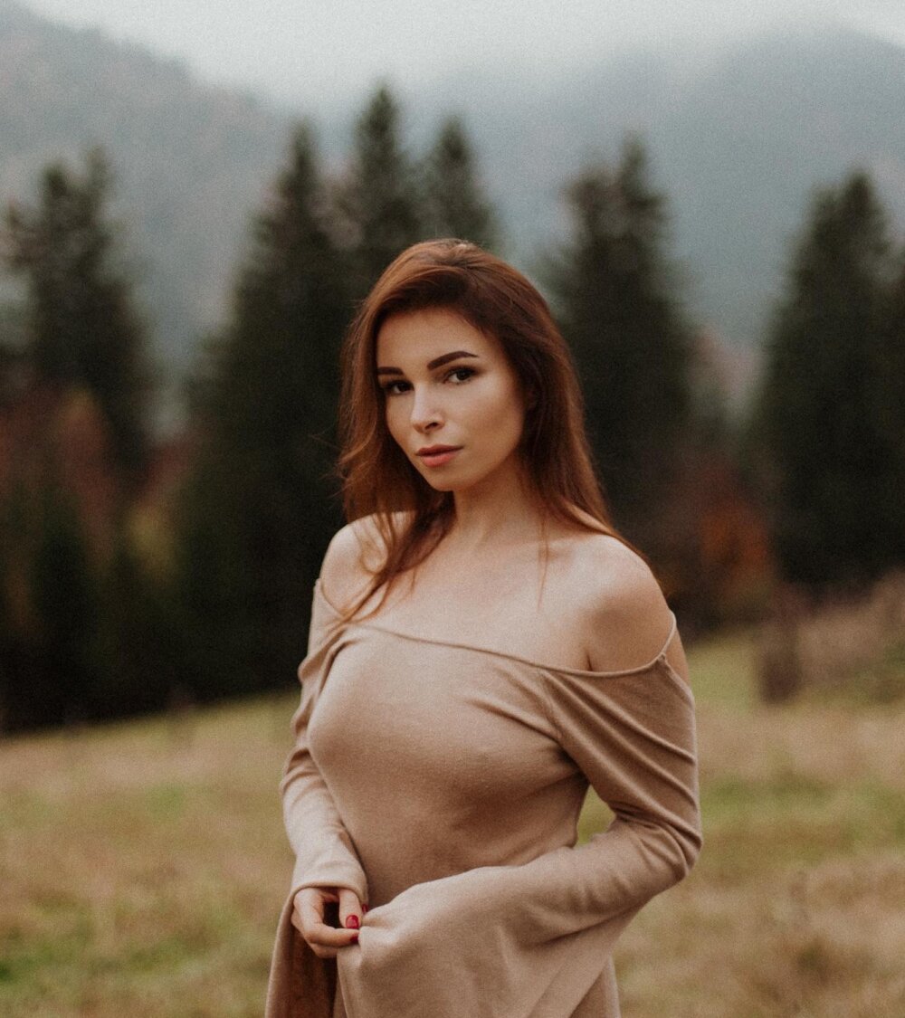AnnaBlossom Chatroom