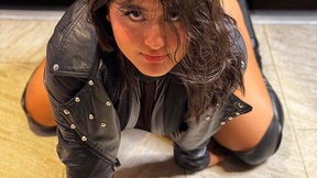 AnnaSwift_