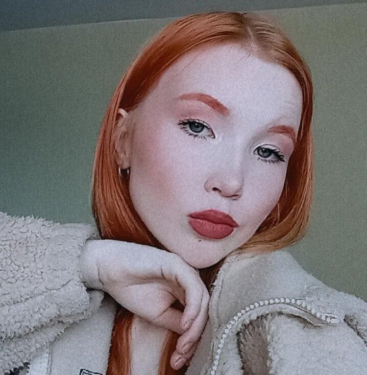 Anna_Patterson Chatroom