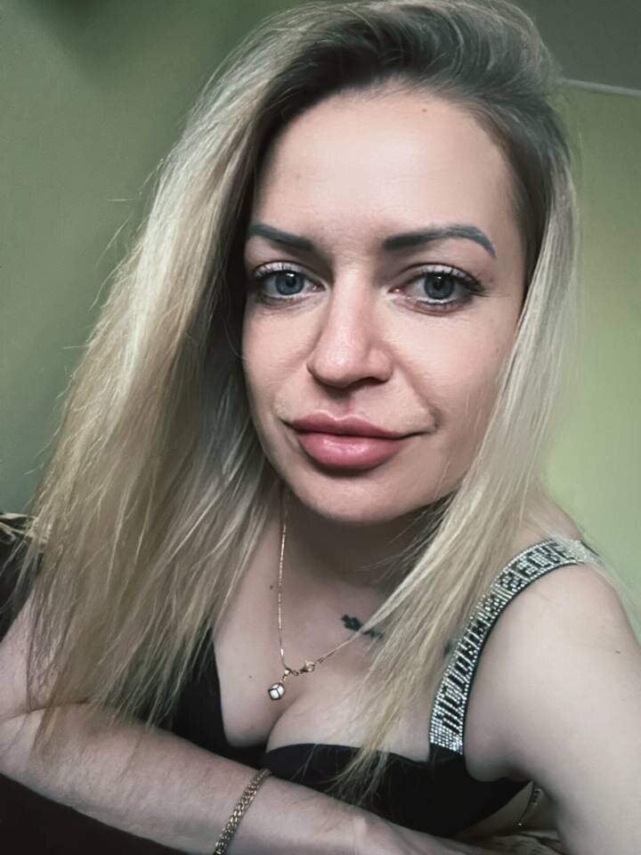 Anna_Snows Chatroom