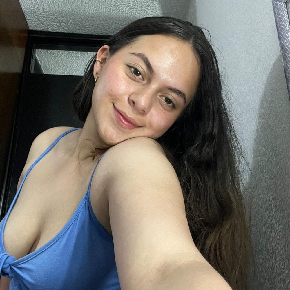 Annie__Bonnie Chatroom