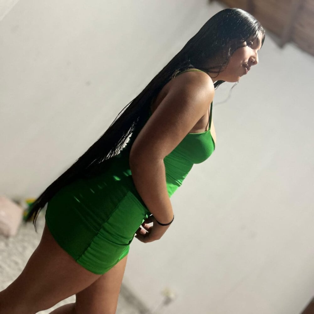 AnnyFlower_ Chatroom