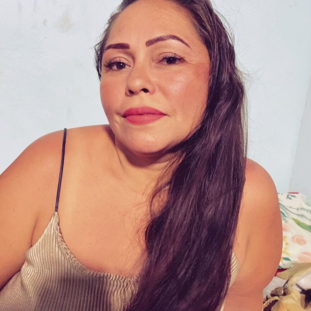 Antonella_779 Chatroom