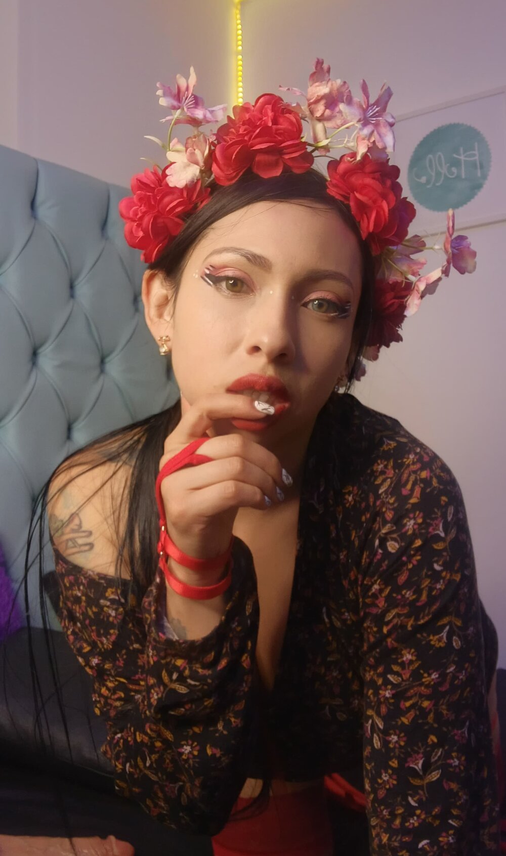 Anxelica_Macondo_ Chatroom