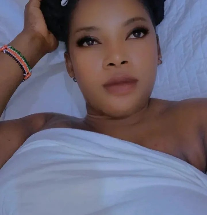 Archie_bella Chatroom