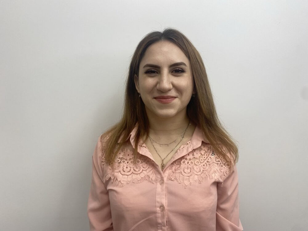 ArianaOchoa Chatroom