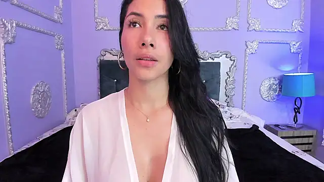 ArianaReynoldss Chatroom