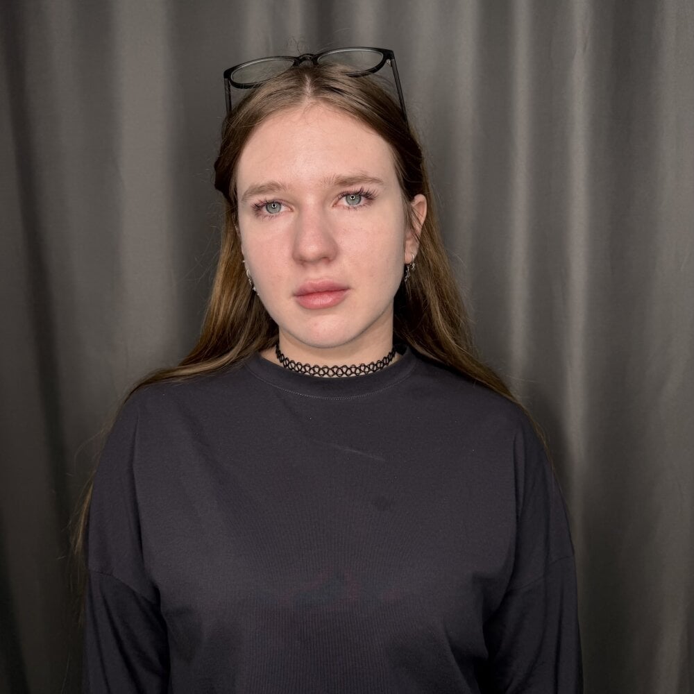 ArlineFarone Chatroom