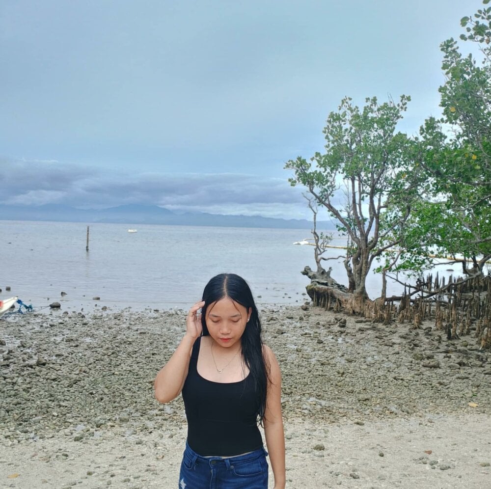 Asian_Happy Chatroom